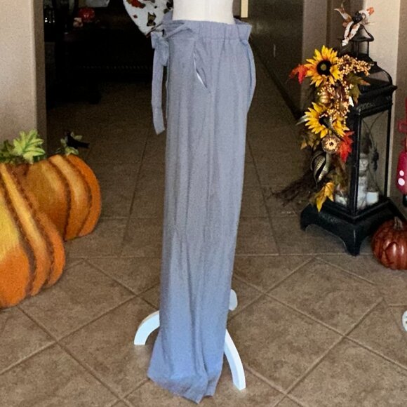 Thread + Supply Partial Elastic Waist Lightweight Wide Leg Pants - Picture 2 of 5